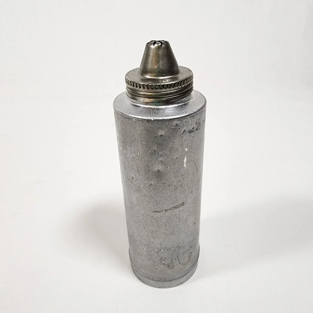 VINTAGE Cake Decorator Mirro Aluminum‎ Cookie Pastry 6 Tips Missing Press Handle